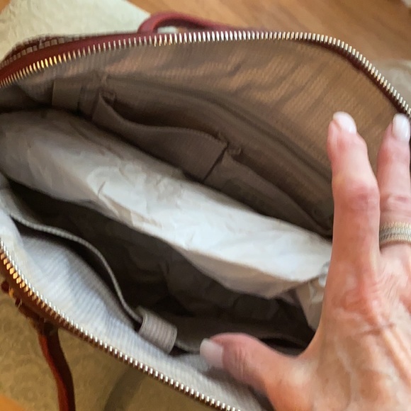 Handbag - Picture 3 of 3